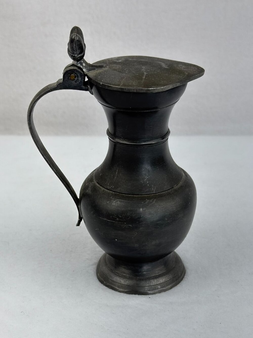 Vintage H.W. Schmidt Celle German Pewter Lidded Measure - 92% Fine‎ Zinn Jug
